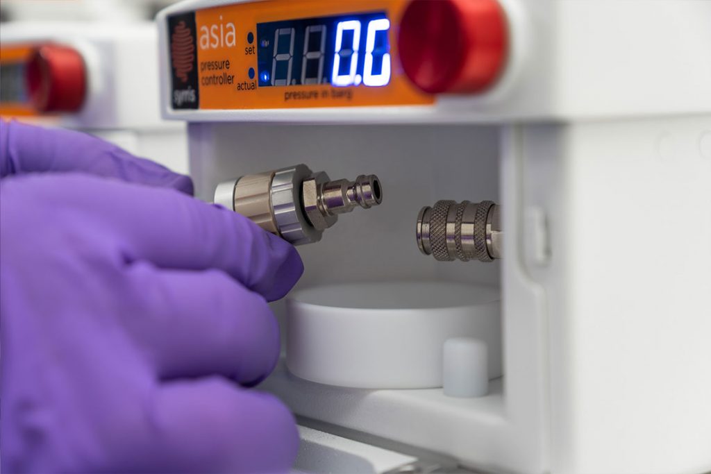 Syrris-Asia-Pressure-Controller-close-up-1-50-50-Image-1024x0-c-default (1)