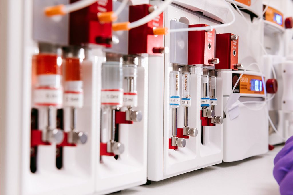 Syrris-Asia-Syringe-Pump-close-up-2-50-50-Image-1024x0-c-default (1)