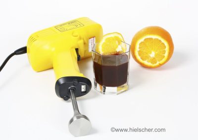 ultrasonic-mixer-UP200Ht-S26d40-mixing-drinks-for-bars-watermark-400x284