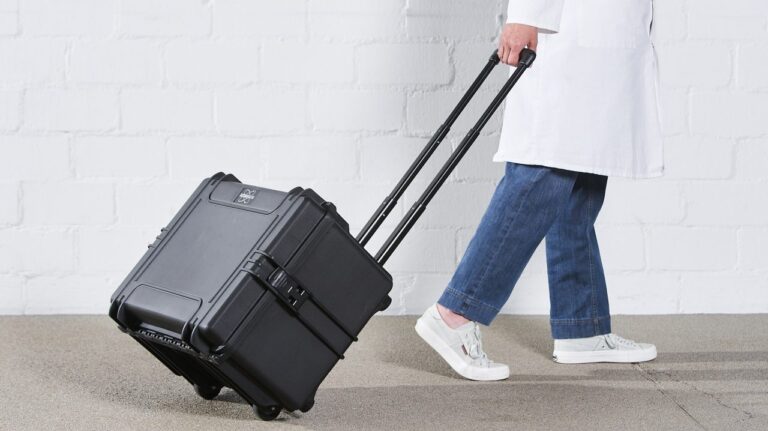 mobile-ir-ii-carry-case-rolling-model
