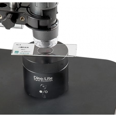 The Dino-Lite backlight stage BL-CDW for microscopes